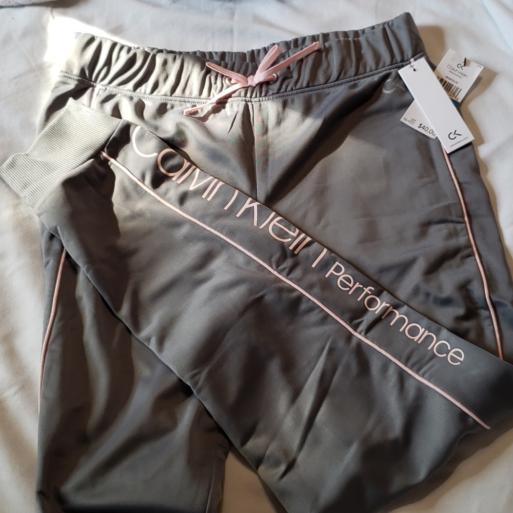 Calvin Klein Performance Pants - Picture 4 of 4